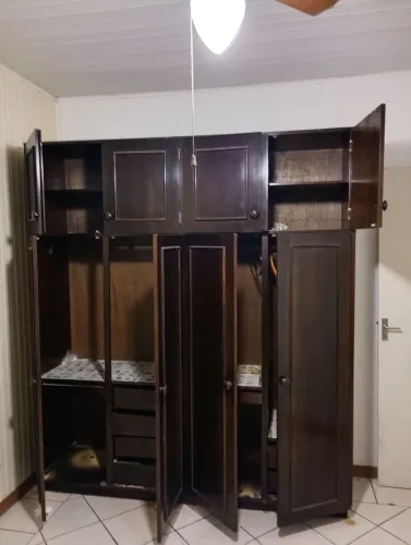 Móveis clássicos, cozinha usada, fora as fotos do anúncio existem mais móveis neste valor 
