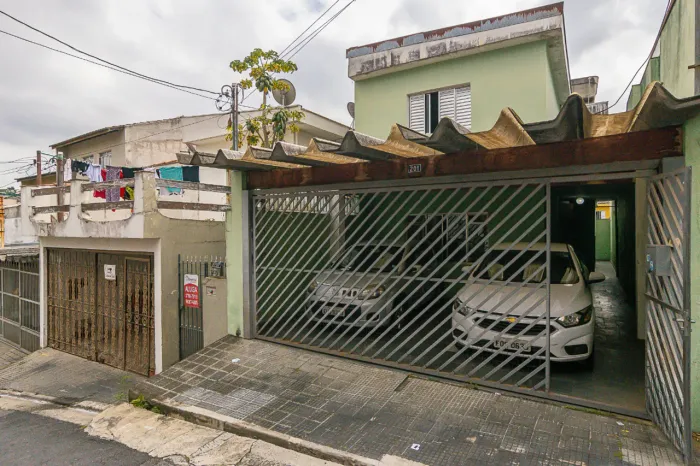 Casa de vila para venda em Vila Dalva com 4 quartos, 155m²