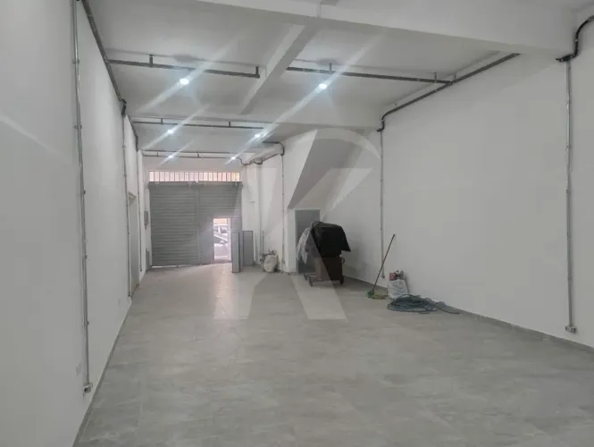 Amplo Salão Comercial para Locação no Jaçana!