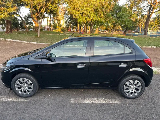 Chevrolet Joy Hatch 1.0 8V Black Edition Flex MEC 2021