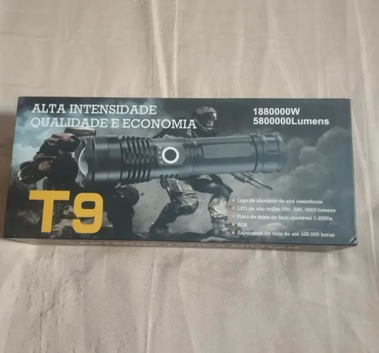 Lanterna Tática T9