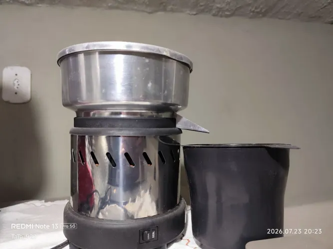 Vendo espremedor de frutas industrial