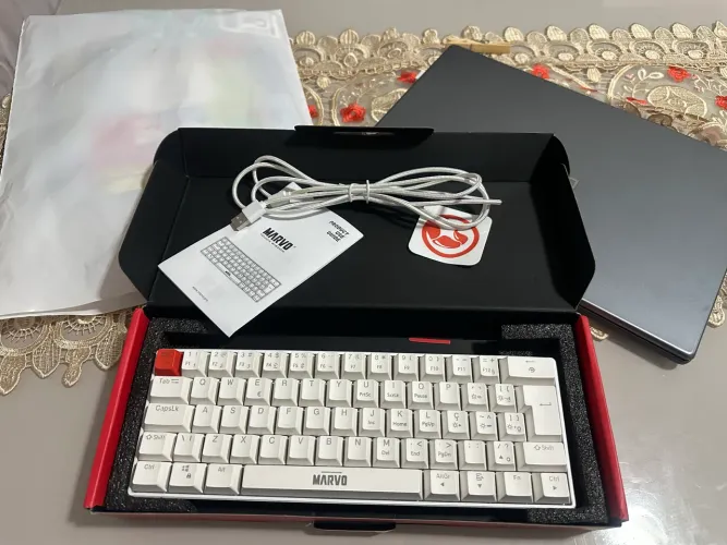 TELCADO MECÂNICO GAMER