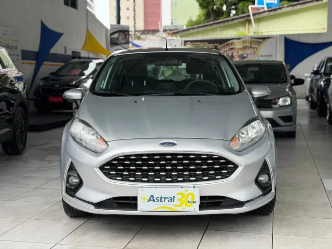 Ford Fiesta SEL 1.6 16V Flex Aut. 5P 2018