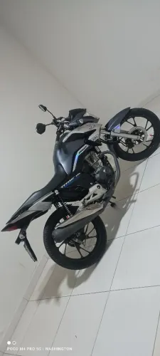 Vendo 160 Titan, único dono.