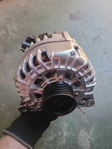 VENDO ALTERNADOR VALEO 120 AMPERES PEUGEOT , CITROËN , AIRCROSS , XSARA PICASSO 