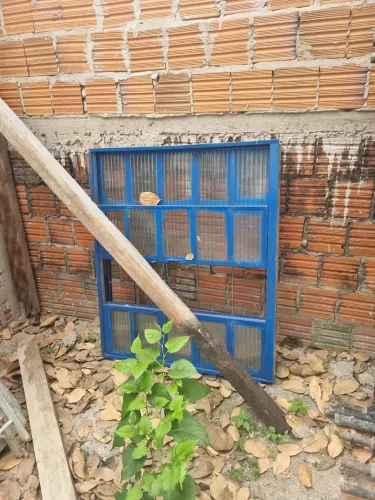 Vitro de 1,00x1,00m com vidro