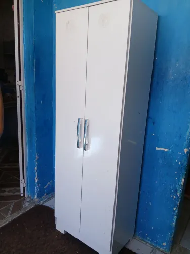Guarda roupa infantil 