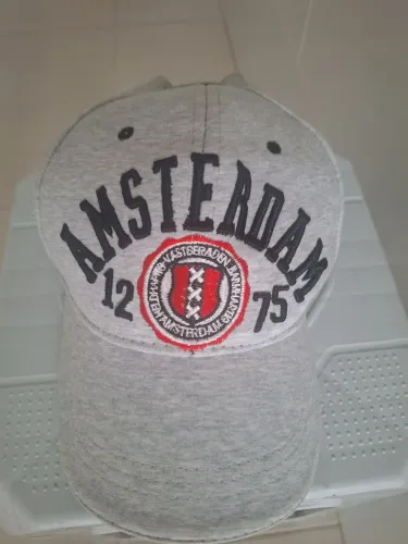 Boné bordado Amsterdam tecido soft tamanho grande com velcro