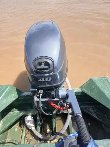 Motor Yamaha 40 HP canoa de alumínio de 7 metros 