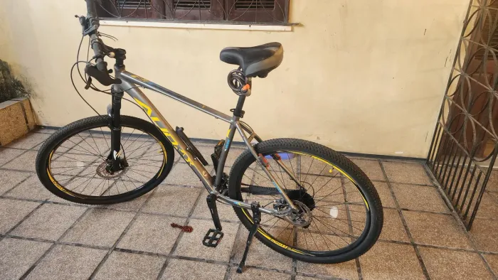 Bicicleta Bike AUDAX quadro 21 / aro 29