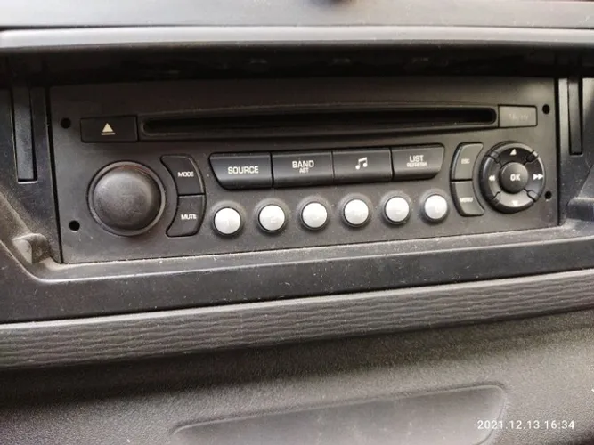 Rádio original Citroen C4