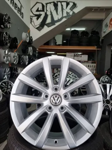 Jogo de rodas usadas aro 17 5x112 Volkswagen Passat