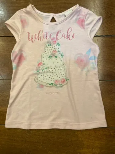Camiseta white cake