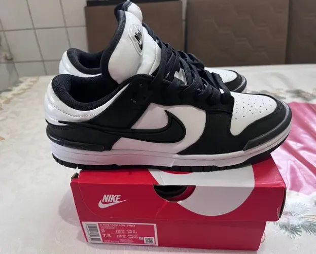 Nike Dunk Panda Twist 39