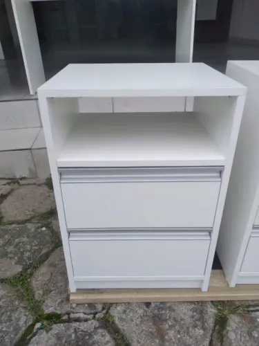 Criado mudo 2 gavetas puxador perfil 100% MDF de qualidade 