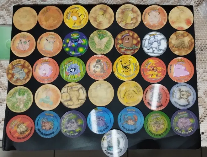 Tazos Pokémon anos 2000