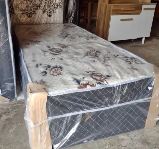 Cama Box de solteiro com Colchão