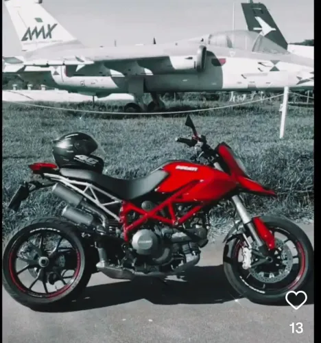 Ducati hypermotard 796