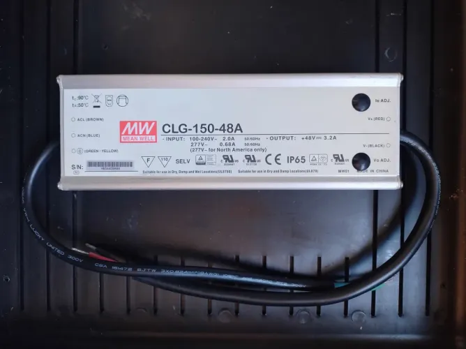 Fonte Mean Well CLG-150-48A - 48V 3.2A