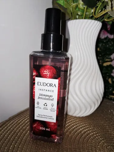 Body splash morango irresistível 200ml