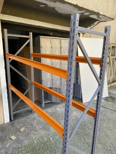 MINI PORTA PALETES NOVOS SLIM 1,80X0,80X200 C/2 PRATELEIRAS 200KG POR NIVEL