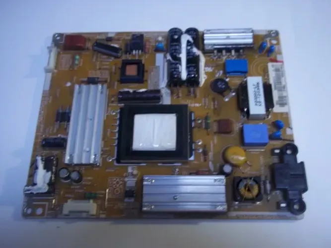 Fonte Tv Un32d5000 Un32d5500 Un32d5800 Bn44-00460a Original