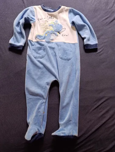 Macacão de Veludo para Bebê - Tamanho P