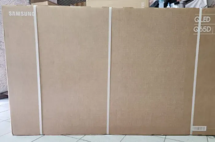 Samsung Smart TV 65" QLED 4K Q65D Modo Game, Tela sem limites, Design slim, Alexa built in