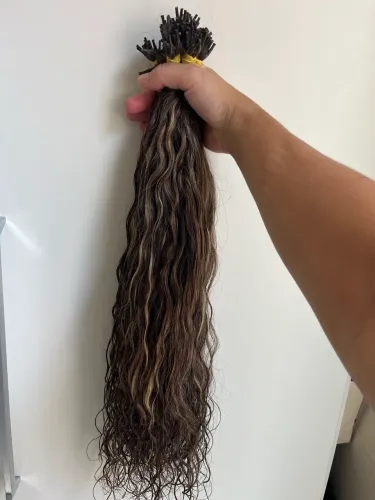Cabelo cacheado Mega hair