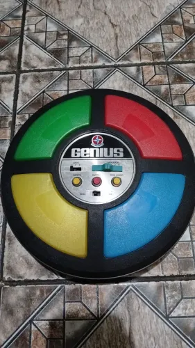 GENIUS Estrela