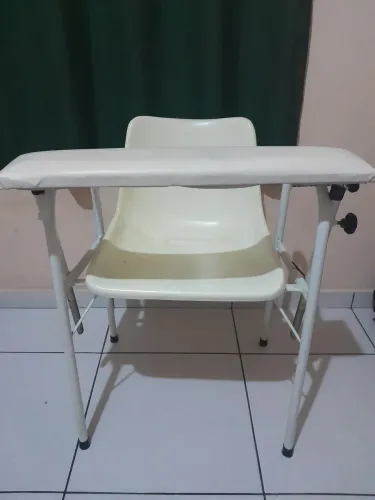 Poltrona de coleta de sangue