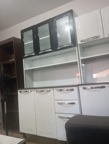 Armários de Cozinha Branco e Preto novo