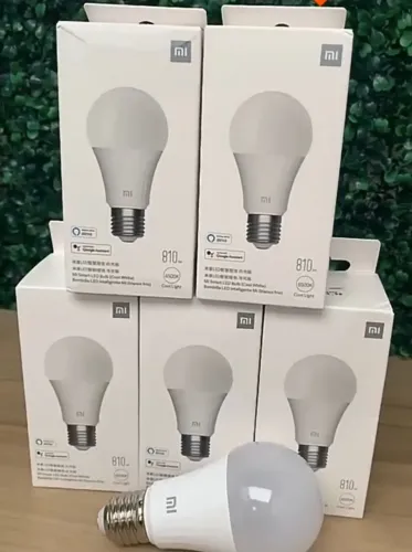 Lâmpada LED Inteligente Xiaomi Mi Smart 810lm