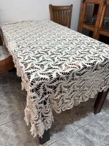 Toalha de mesa branca 