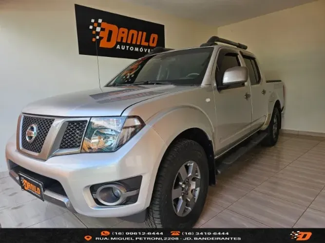 Nissan Frontier SV At.cd 4X4 2.5 TB Diesel Mec. 2015