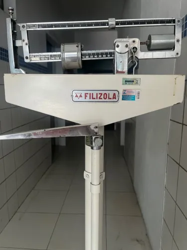 Balança antropométrica 