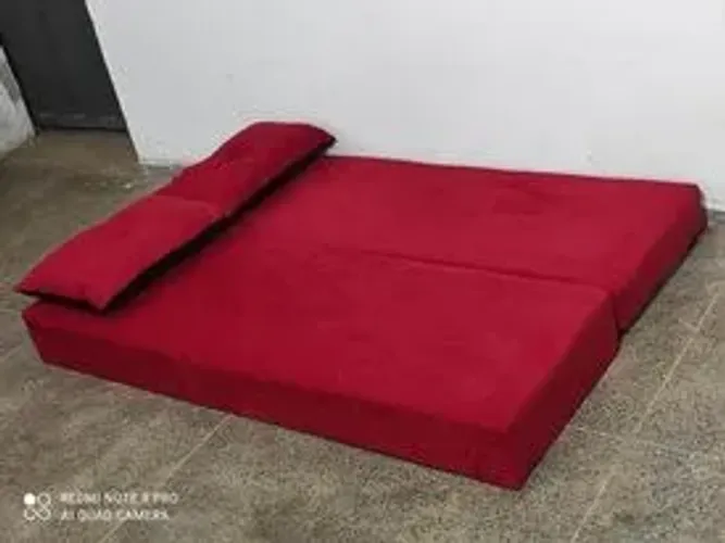 Sofá Novo  Excelente Qualidade Espumas D 28 ou D 33 Estrutura reforçada