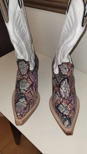 Bota Texana marca Reizinho , couro Bovino Imitação Cobra