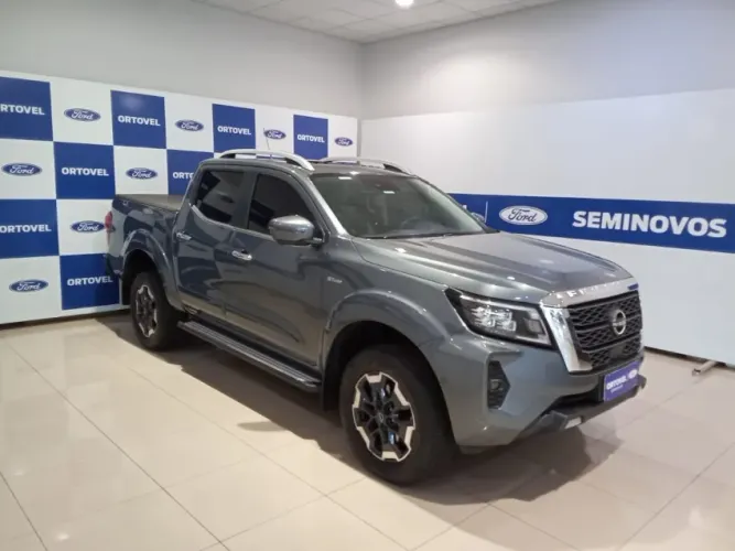 Nissan Frontier Platinum CD 4X4 2.5 TB Diesel 2025