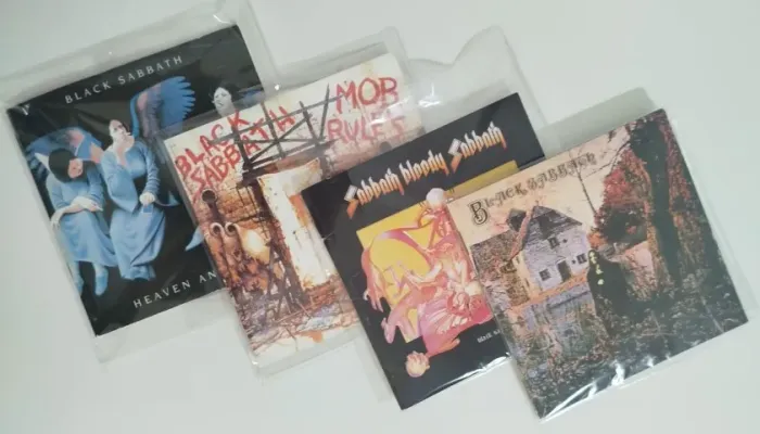 CDs BLACK SABBATH 4 - Black Sabbath - Heaven and Hell - Sabbath Bloody Sabbath - Mob Rules