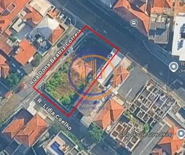 Terreno a Venda Santana