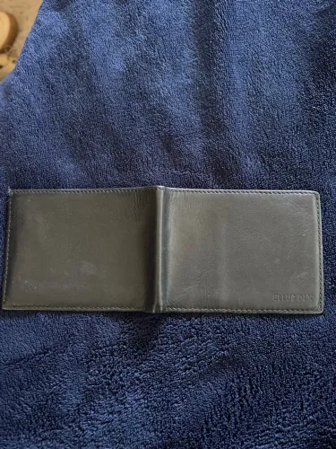 Carteira de Couro Ellus DLX - Elegância e Qualidade