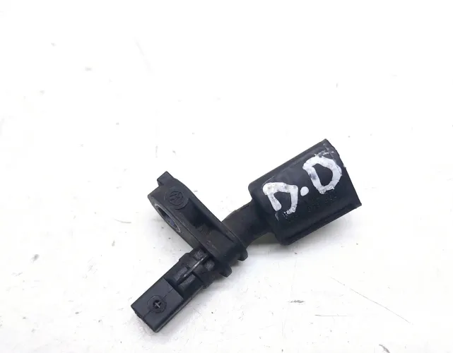 Sensor Roda Dianteiro Direito Audi Rs3 2.5 Sedan 2018