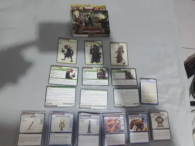 Pathfinder Adventure Card Game: Alchemist Class Deck Pathfinder Adventure Card Game Alchem