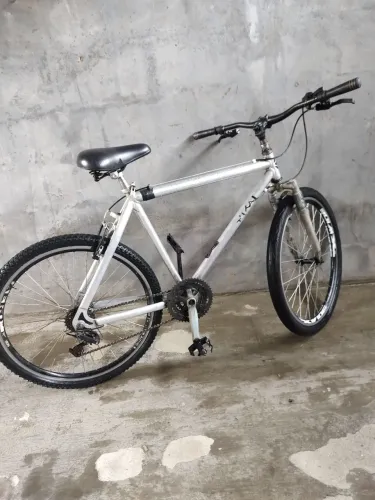 Bike de alumínio