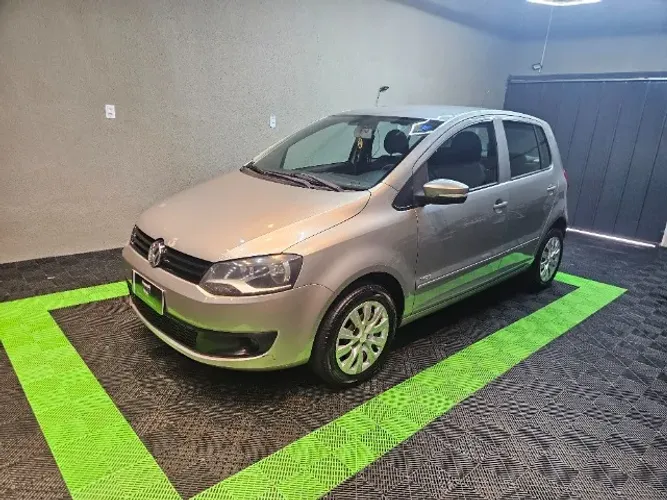 Volkswagen Fox 1.0 MI Total Flex 8V 5P 2012