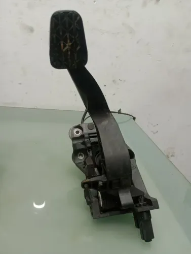 Pedal embreagem Ford Ka 1.0 3 cilindros original 