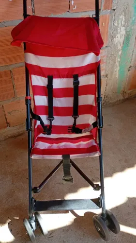 Vendo carrinho de passeio estilo guarda chuva