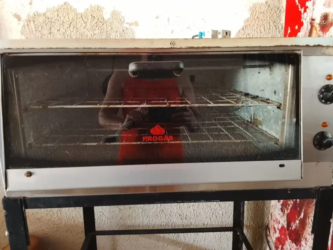 Vendo forno elétrico Progas v110